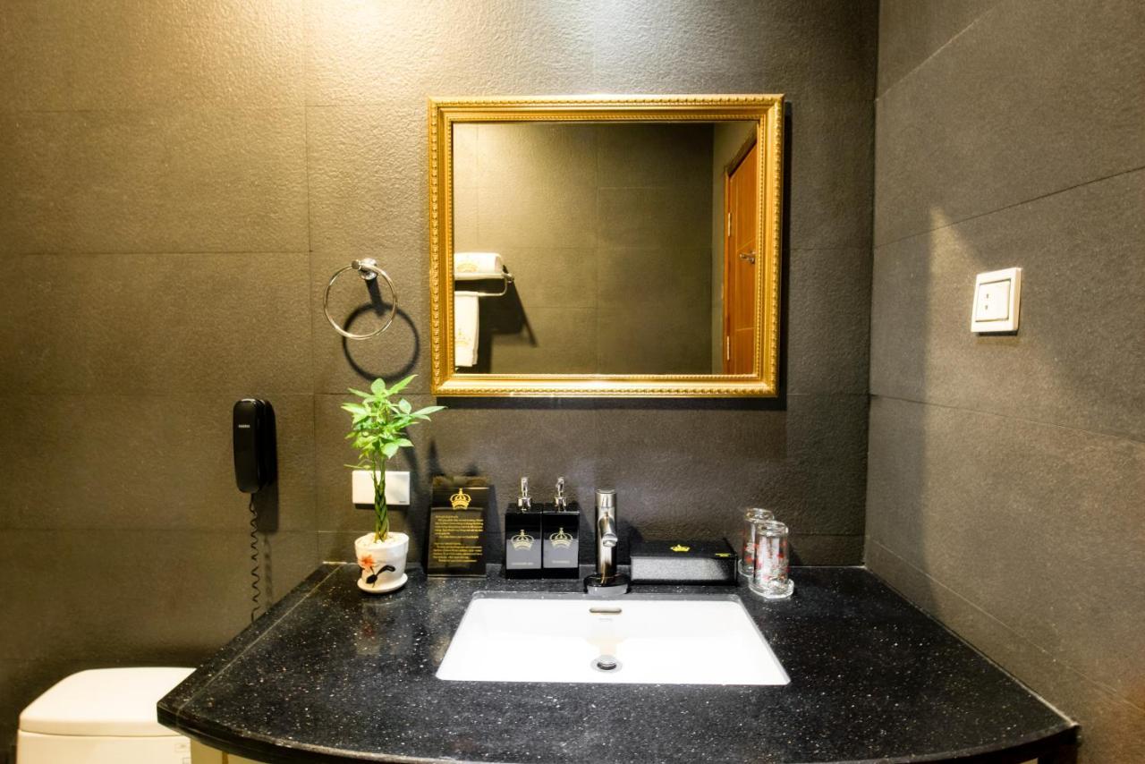 Hotel Golden Crown 3*